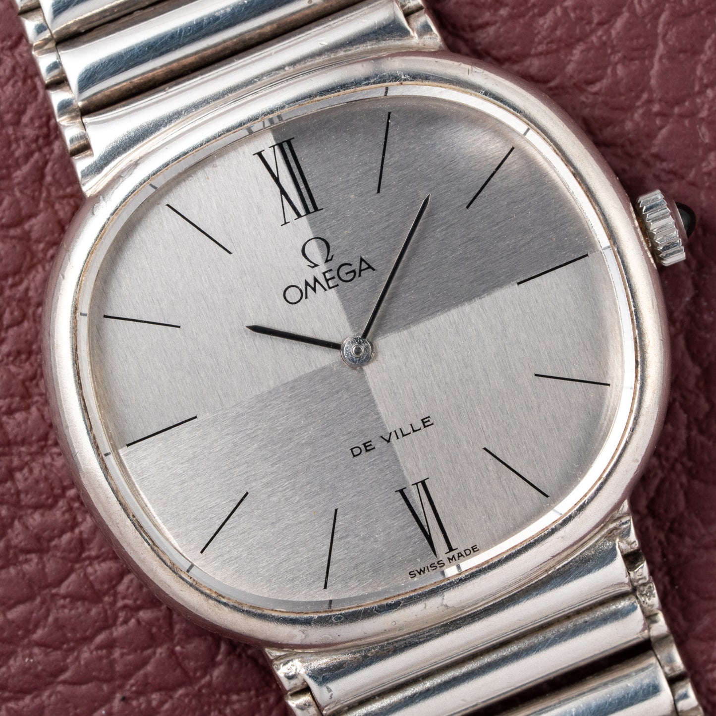 Omega De Ville Jeux d’Argent 925 Sterling Silver Moiré Two Tone Dial Ref. 8390 from 1973