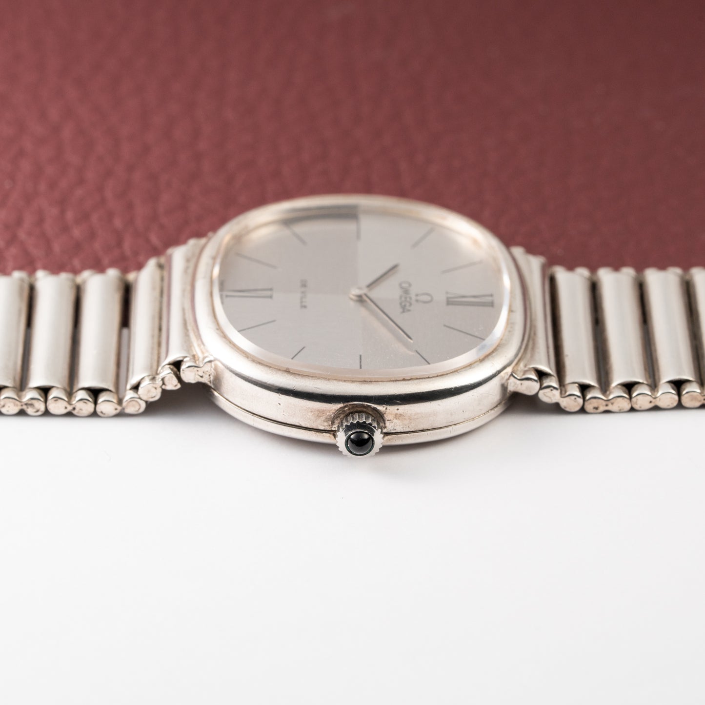 Omega De Ville Jeux d’Argent 925 Sterling Silver Moiré Two Tone Dial Ref. 8390 from 1973