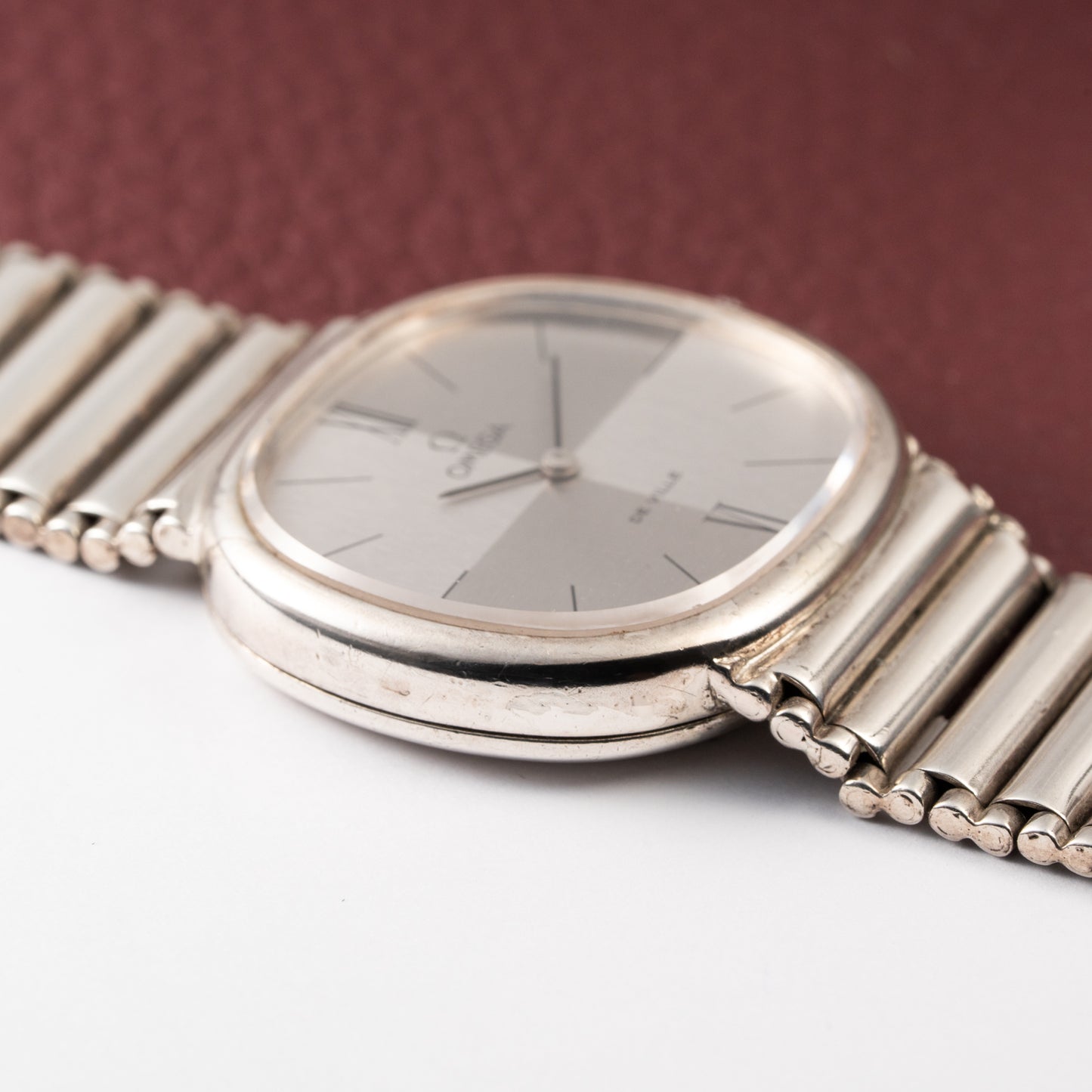 Omega De Ville Jeux d’Argent 925 Sterling Silver Moiré Two Tone Dial Ref. 8390 from 1973