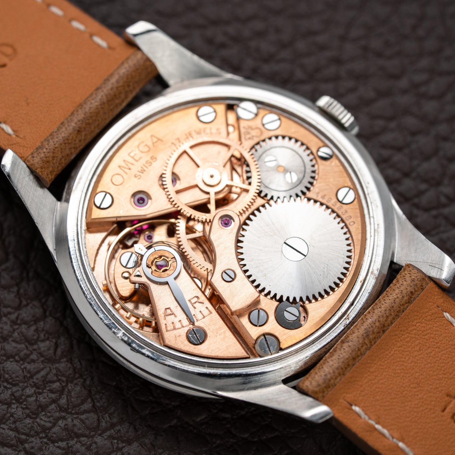 Omega Dress Watch Jumbo Centre Seconds Patina Dial Ref. 2810 from 1955