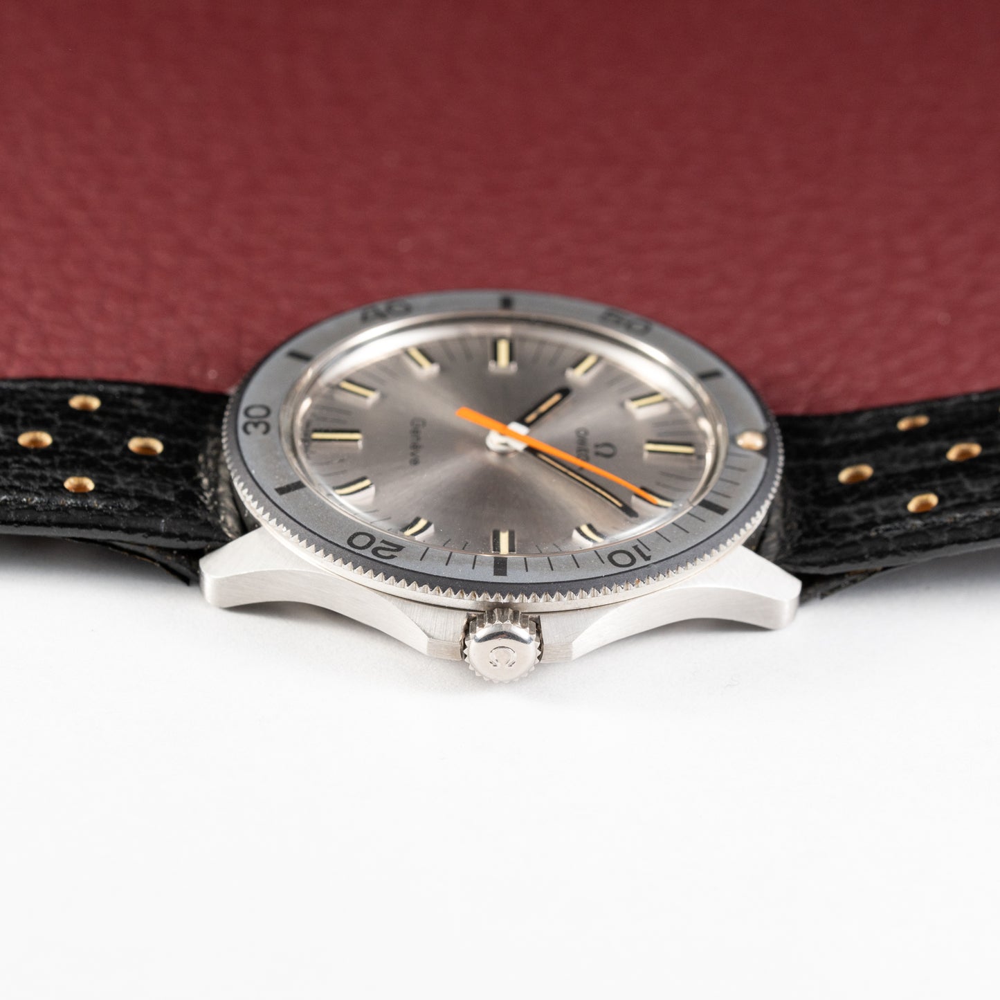 Omega Geneve Admiralty Diver NOS New Old Stock from 1969 Ref. 135.042