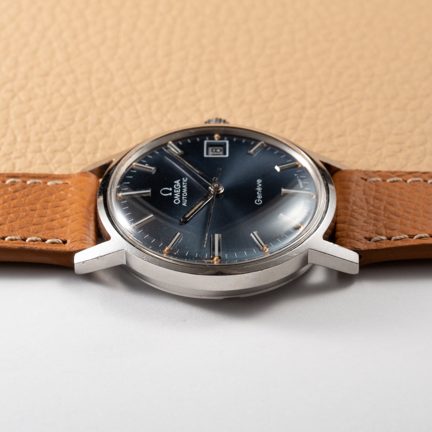 Omega Genève Automatic Date Blue 1969