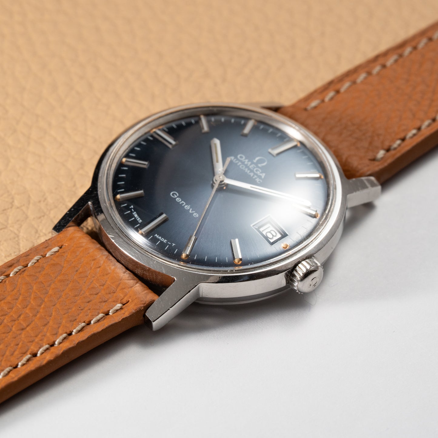 Omega Genève Automatic Date Blue 1969