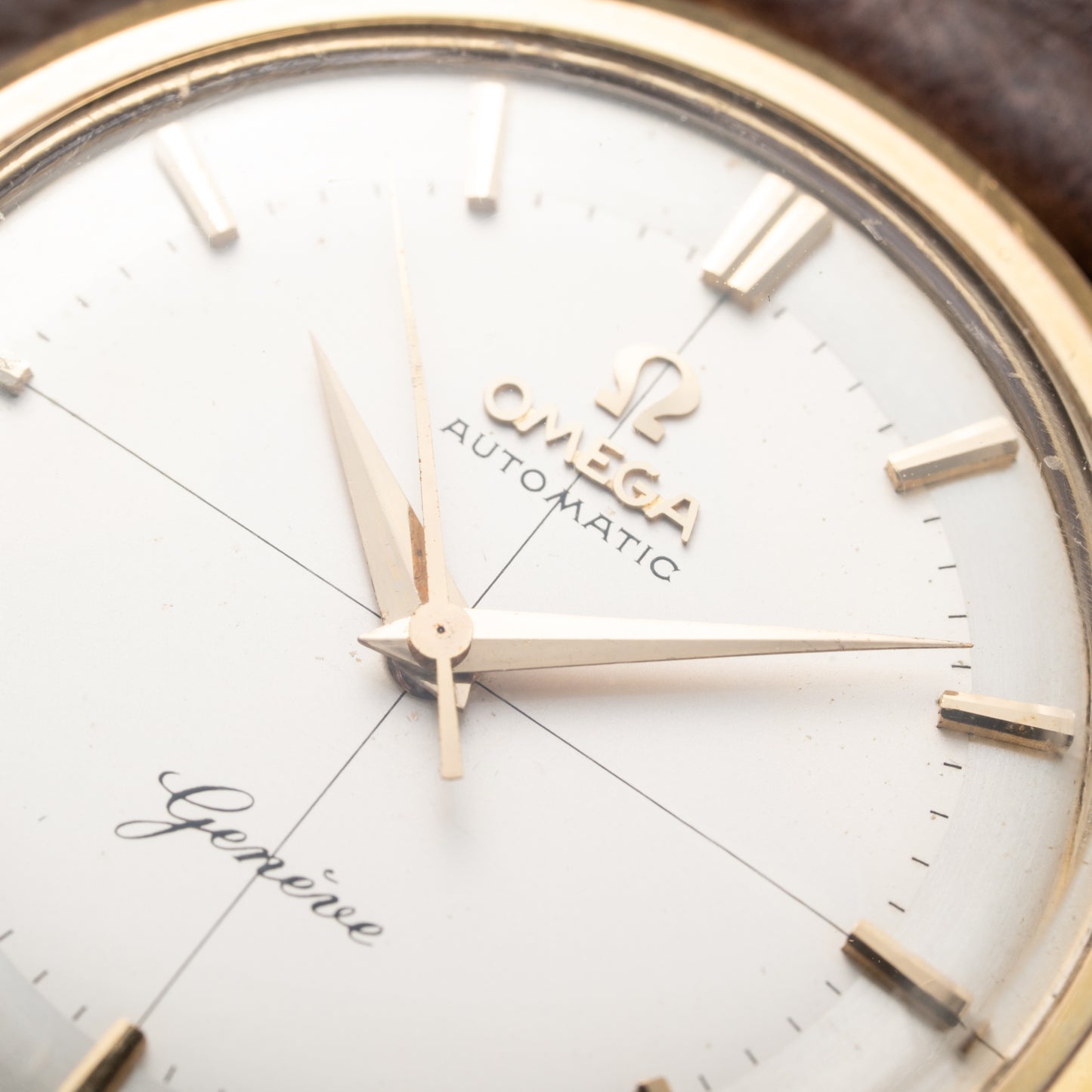 Omega Genève Crosshair Two Tone Dial Cal. 552 Ref. 14703 from 1959