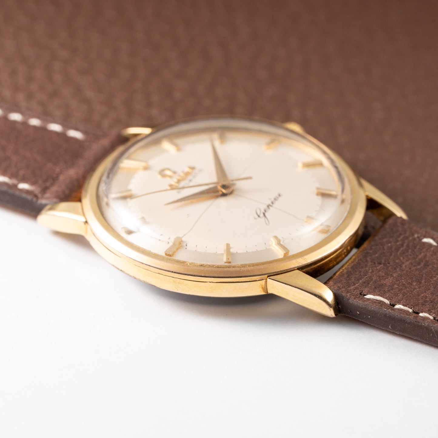 Omega Genève Crosshair Two Tone Dial Cal. 552 Ref. 14703 from 1959