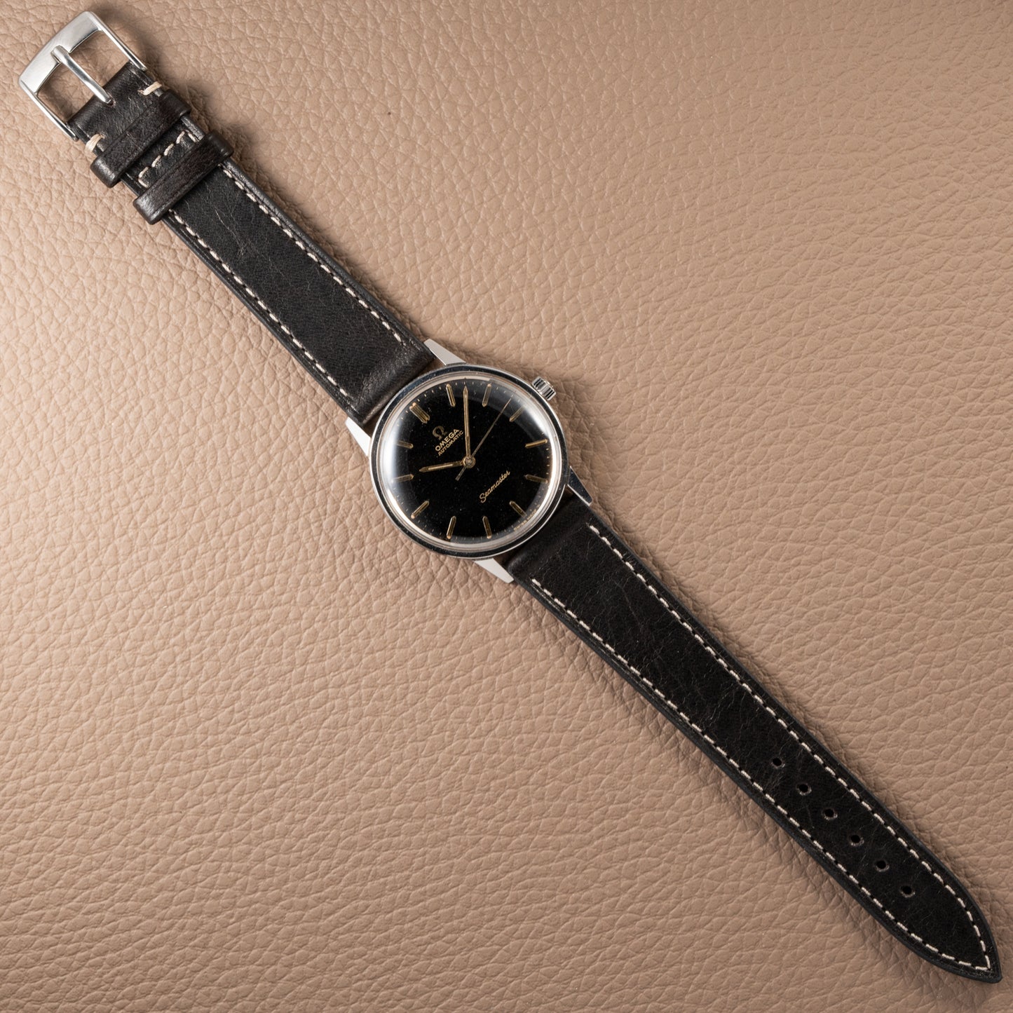Omega Seamaster Automatic Black Gilt Dial Ref 165.002 from 1966