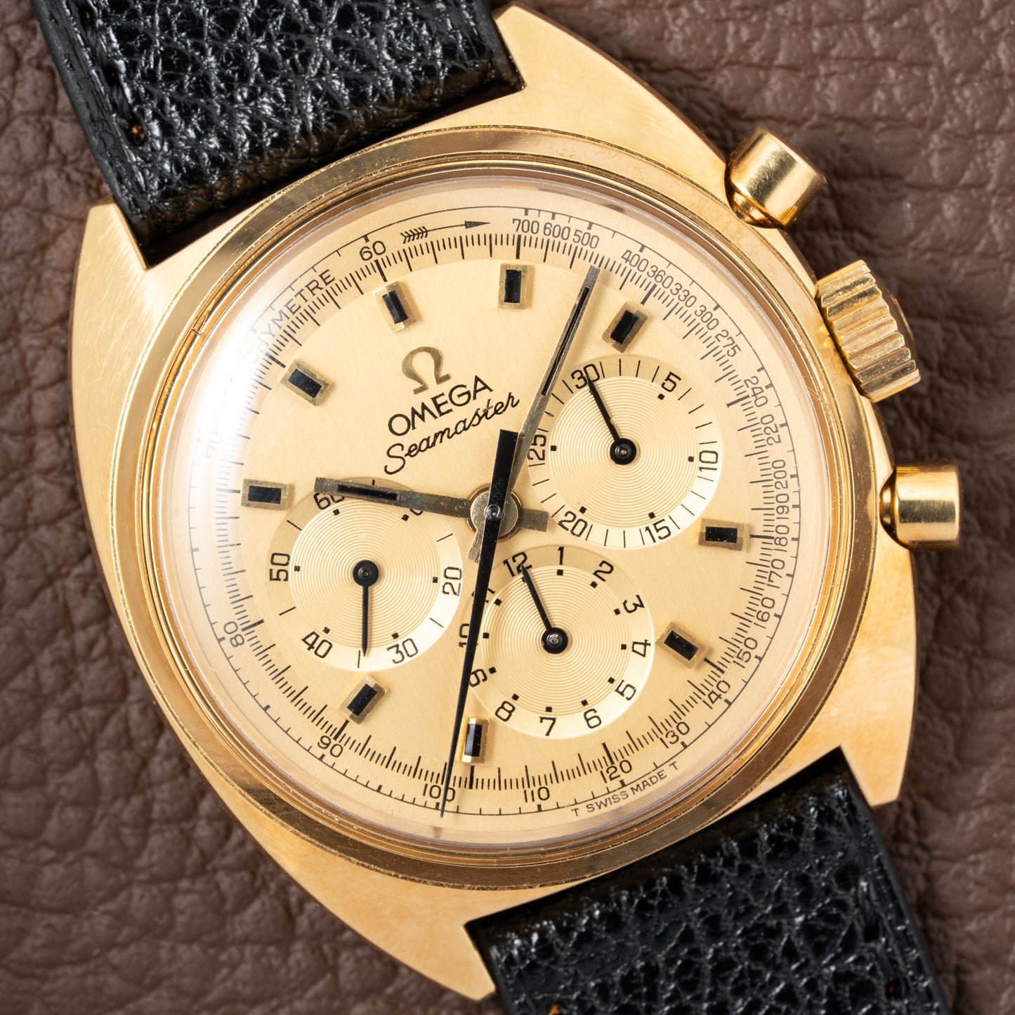 Omega Seamaster Chronograph “C-Shape” DeLuxe 18K Yellow Gold Cal. 861 Ref 145.016 from 1969