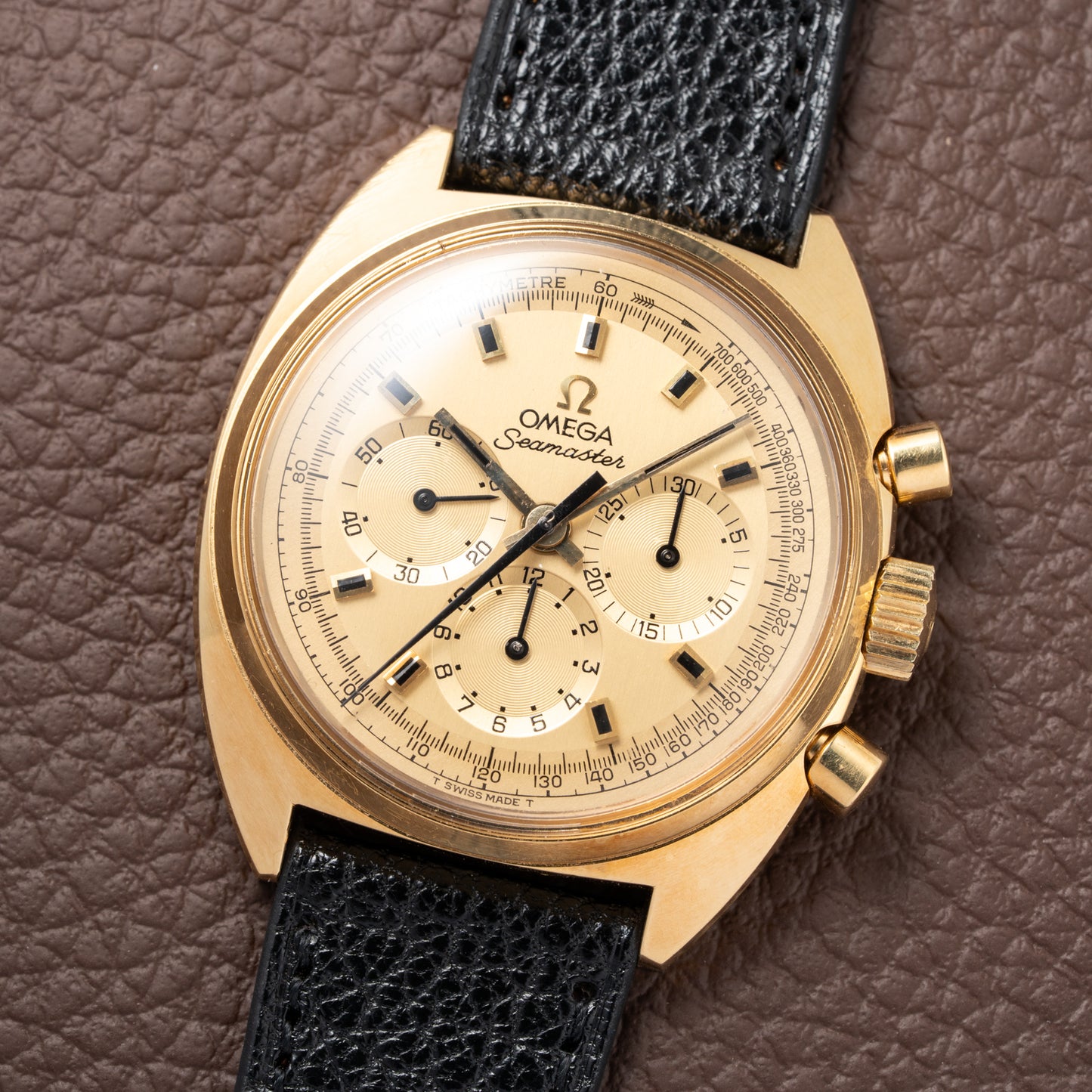 Omega Seamaster Chronograph “C-Shape” DeLuxe 18K Yellow Gold Cal. 861 Ref 145.016 from 1969