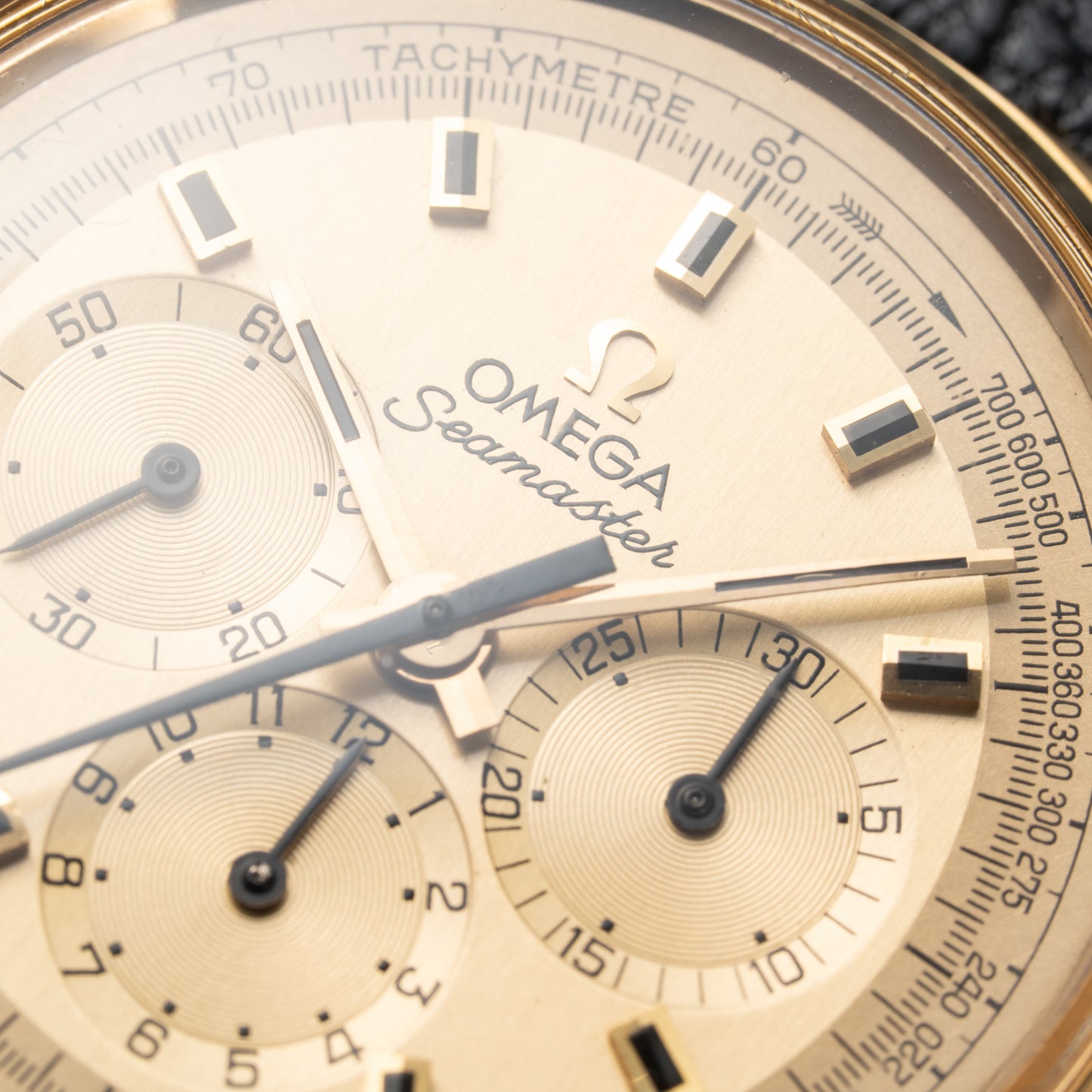 Omega Seamaster Chronograph “C-Shape” DeLuxe 18K Yellow Gold Cal. 861 Ref 145.016 from 1969