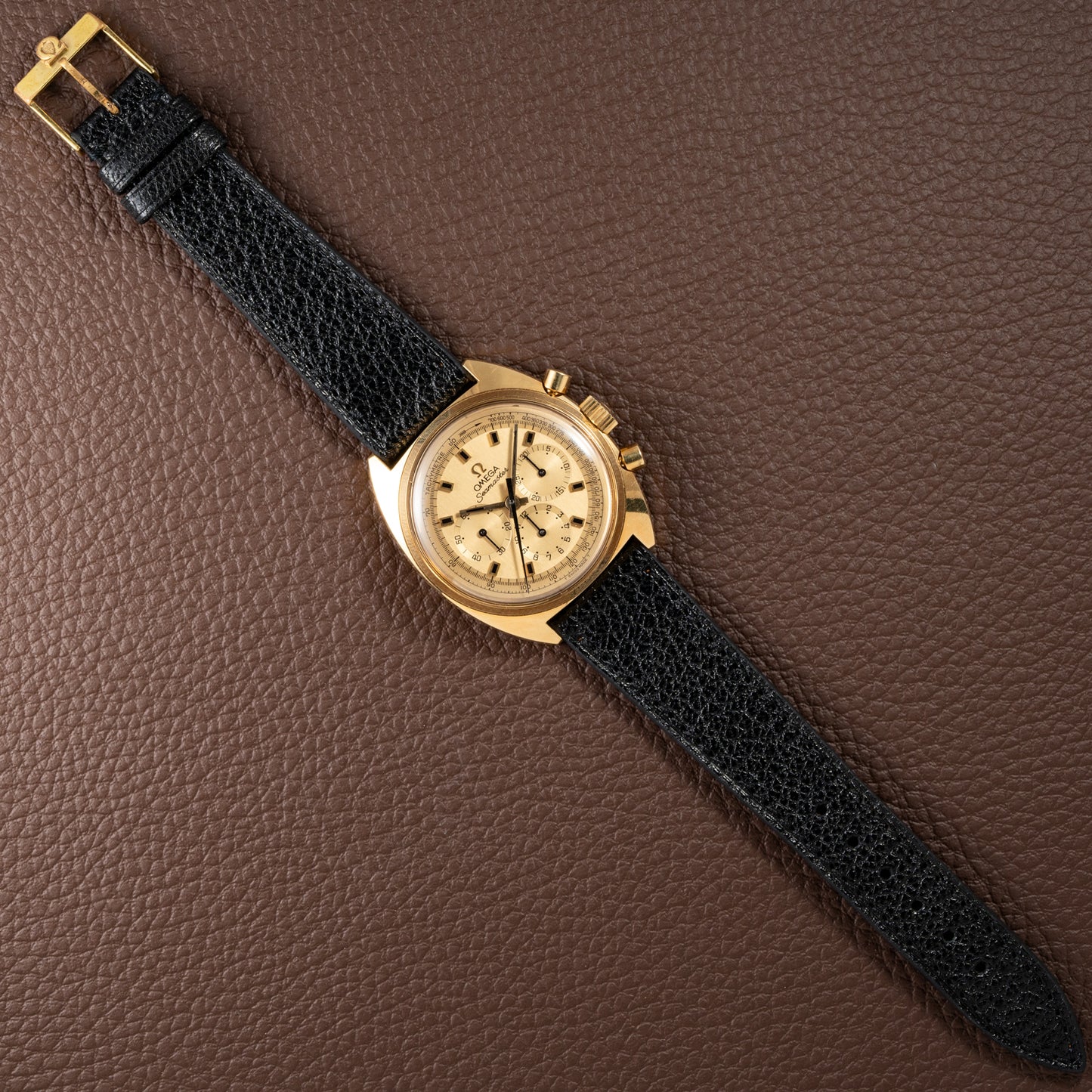 Omega Seamaster Chronograph “C-Shape” DeLuxe 18K Yellow Gold Cal. 861 Ref 145.016 from 1969