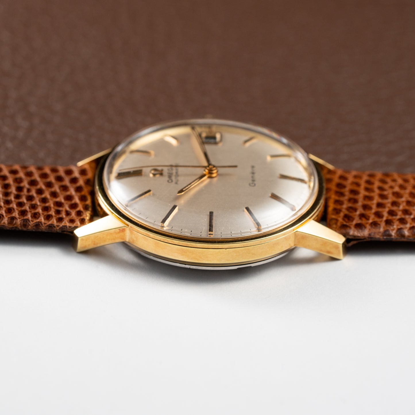 Omega Seamaster Genève Automatic Date from 1968 - New Old Stock (NOS) ref 166.002