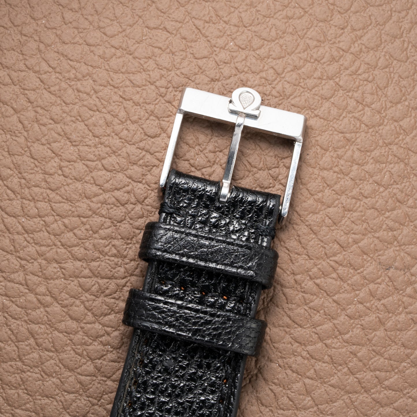 Omega Speedmaster Professional Pre-Moon DON Bezel Caliber 321 Ref. 105.012-66 CB Case from 1966