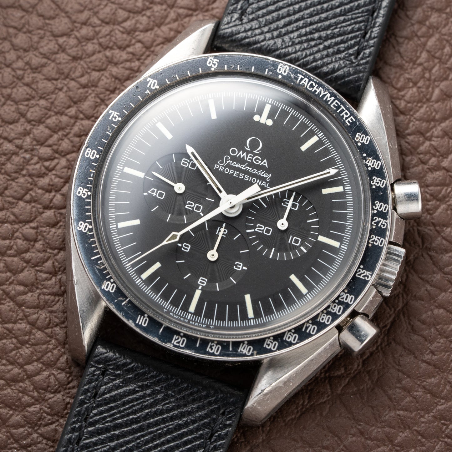 Omega Speedmaster Professional Long S and R Moonwatch Ref 145.022 with papers from 1984