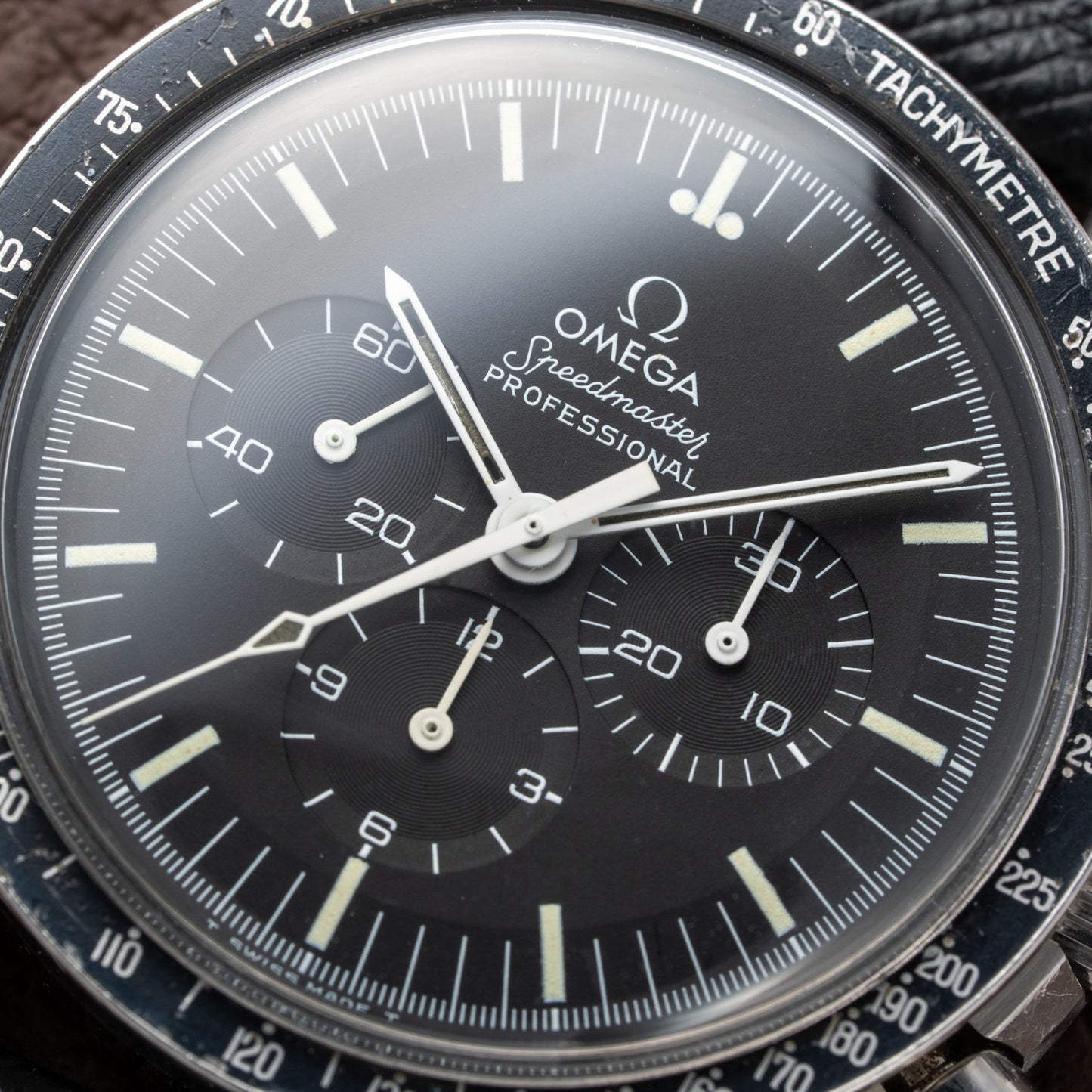Omega Speedmaster Professional Long S and R Moonwatch Ref 145.022 with papers from 1984