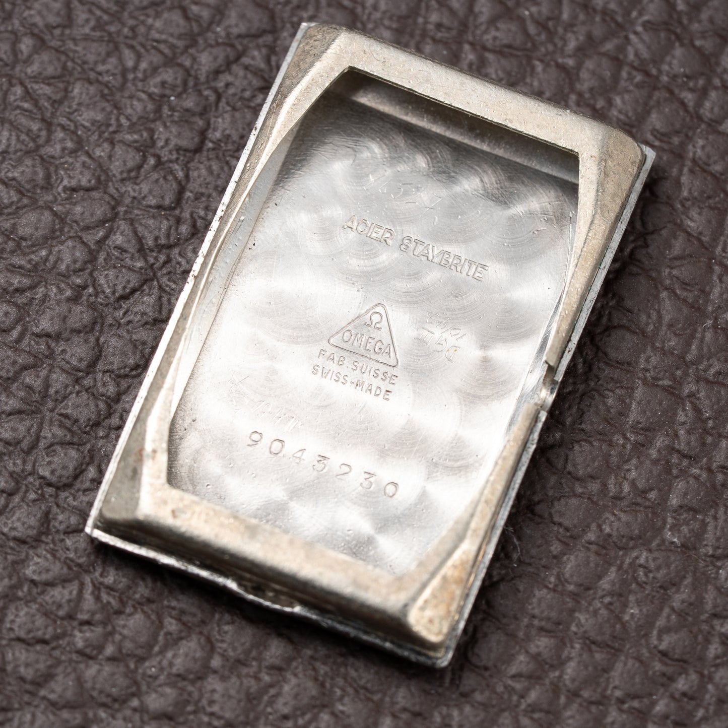 Omega Tank T17 Rare Moving Lugs from 1937