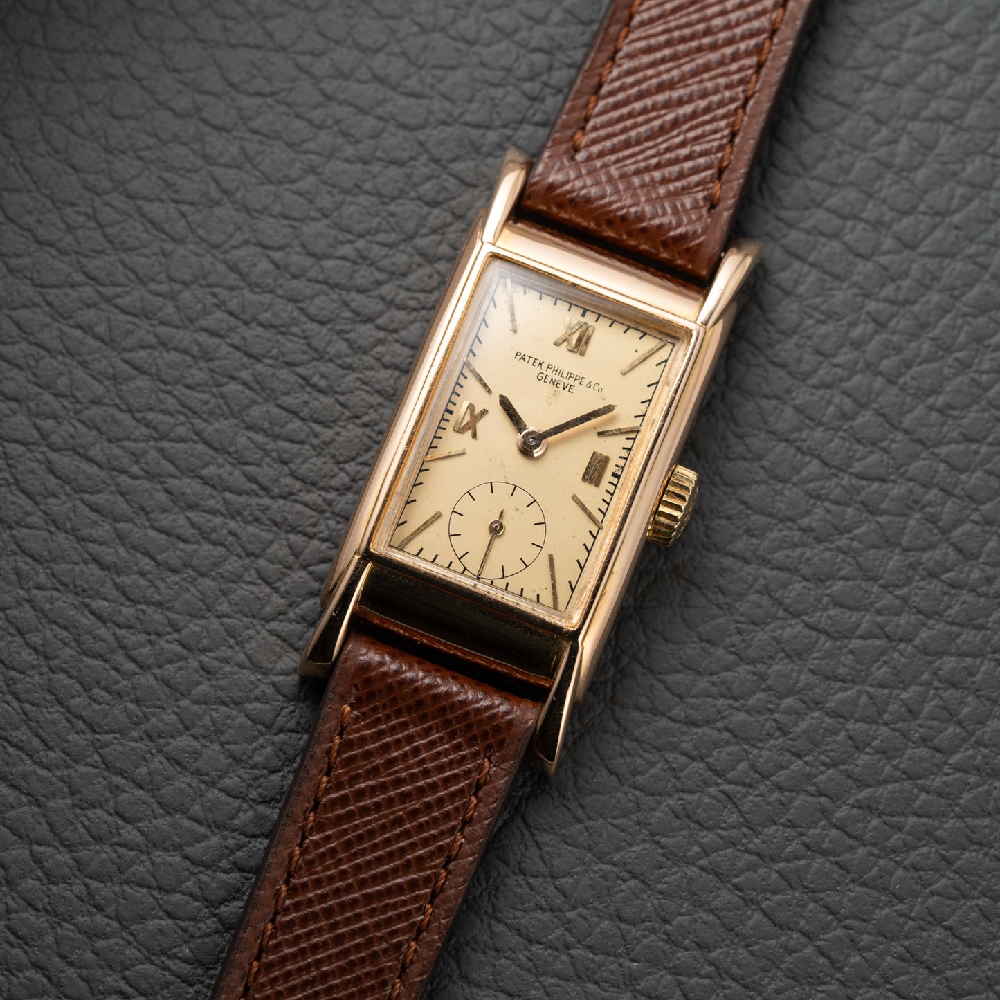 Patek Philippe Rectangular Cal 9'90 French Rose Gold Case from 1939