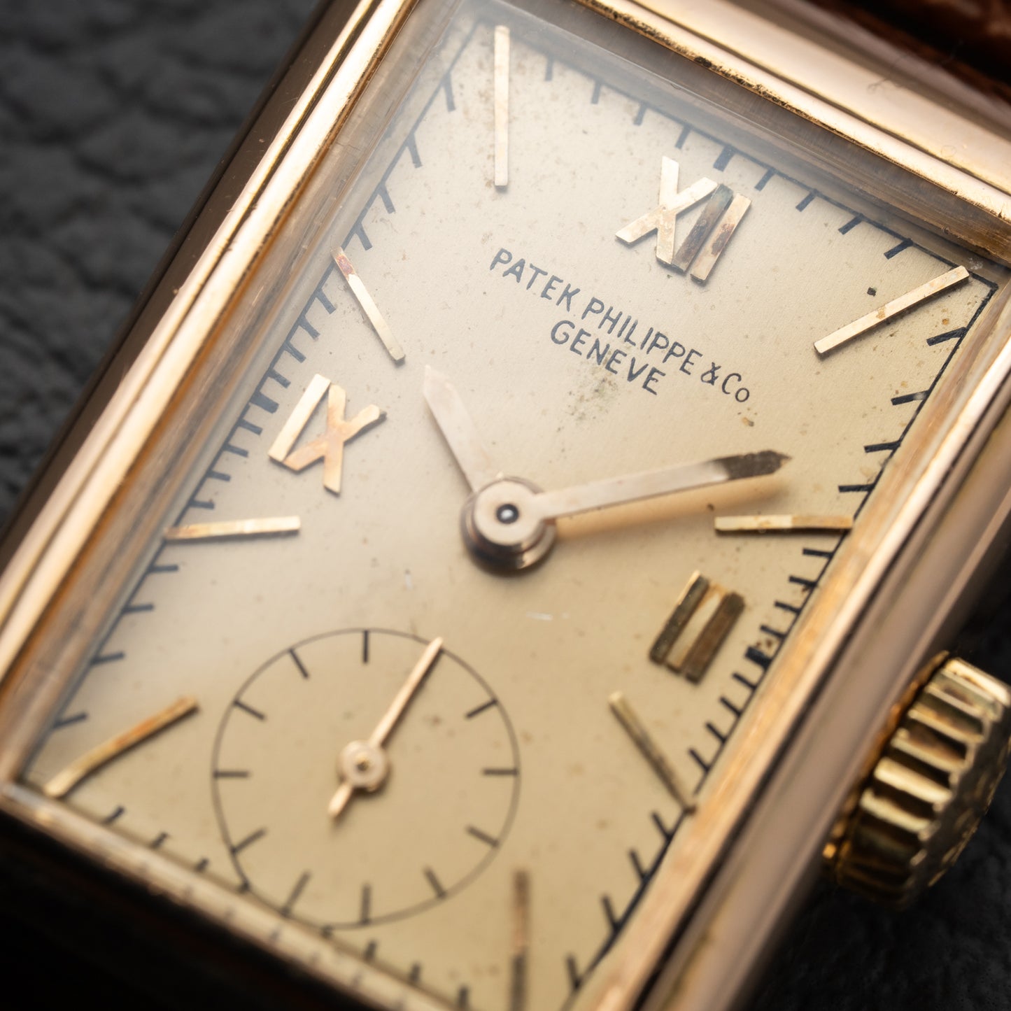 Patek Philippe Rectangular Cal 9'90 French Rose Gold Case from 1939