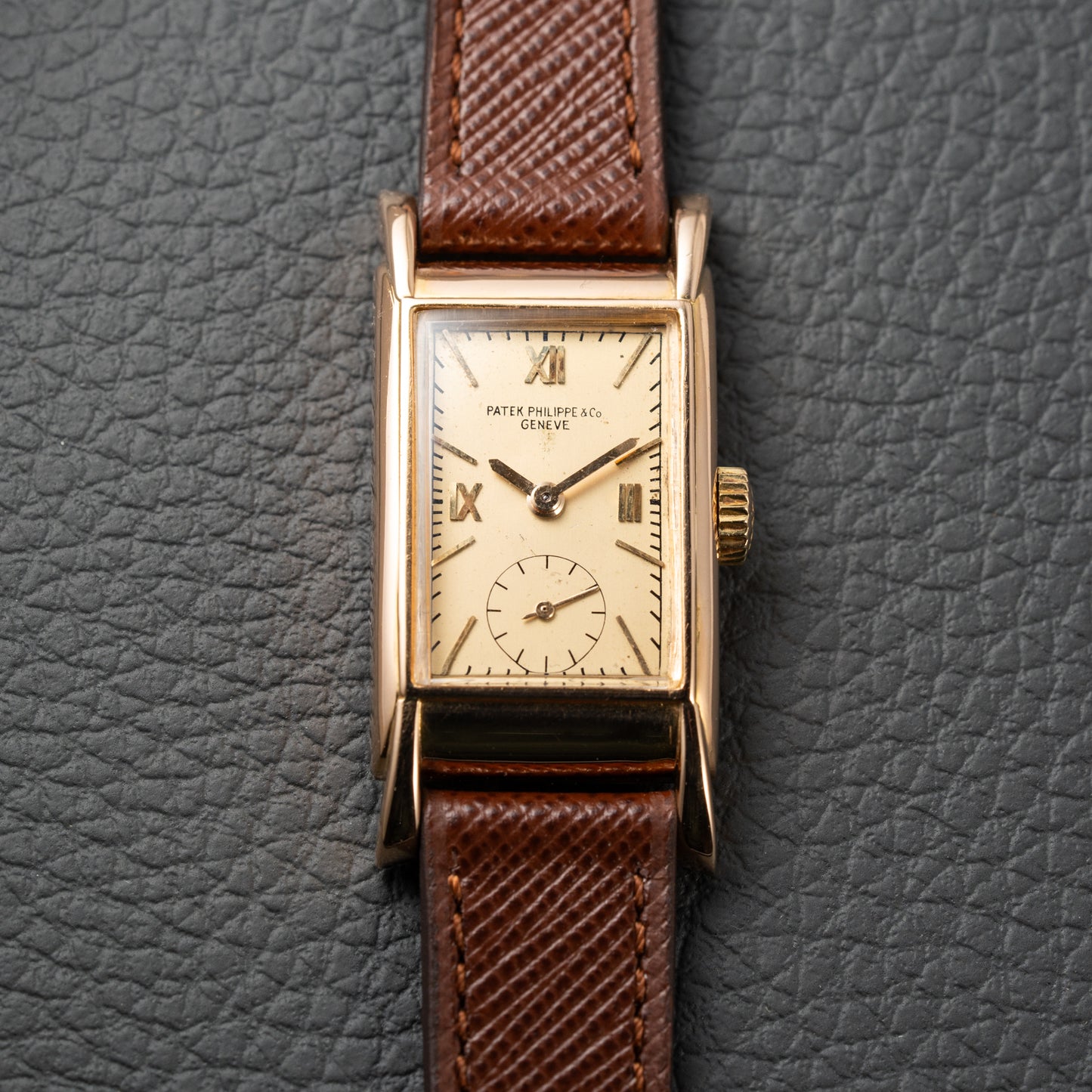 Patek Philippe Rectangular Cal 9'90 French Rose Gold Case from 1939