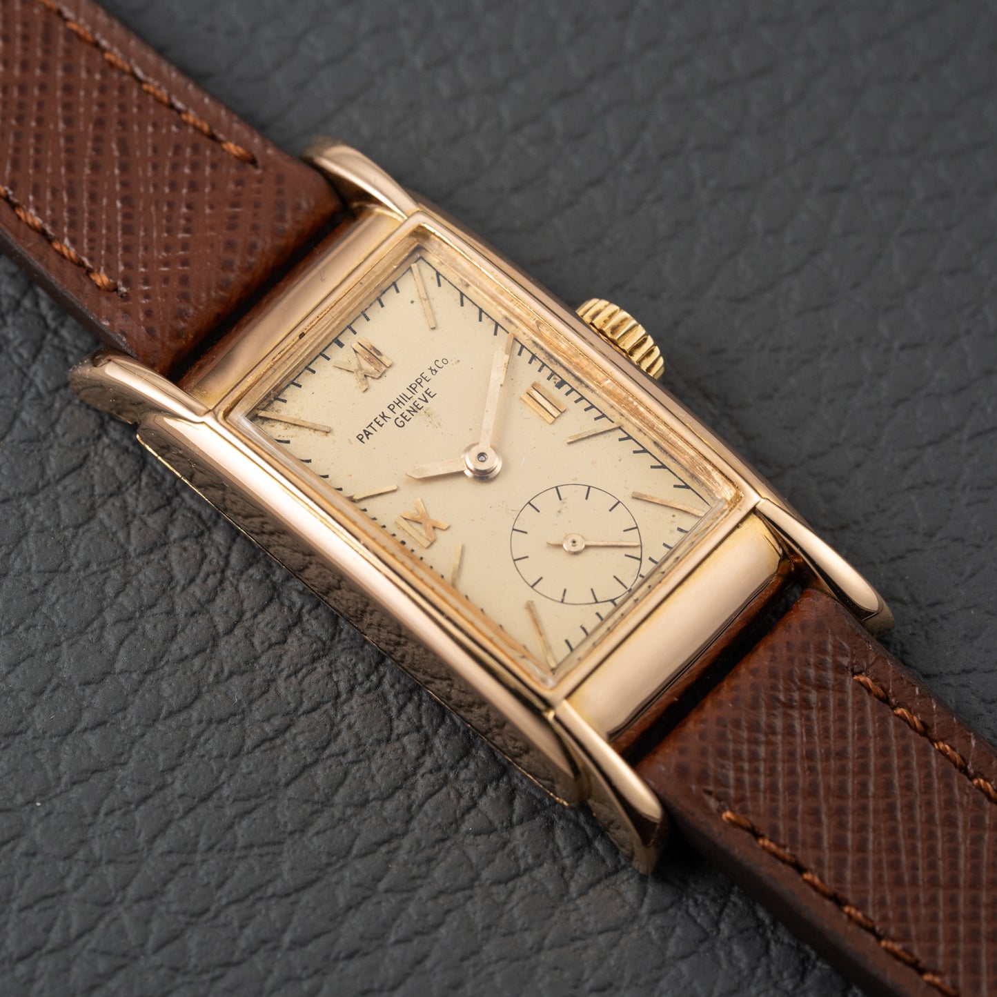 Patek Philippe Rectangular Cal 9'90 French Rose Gold Case from 1939