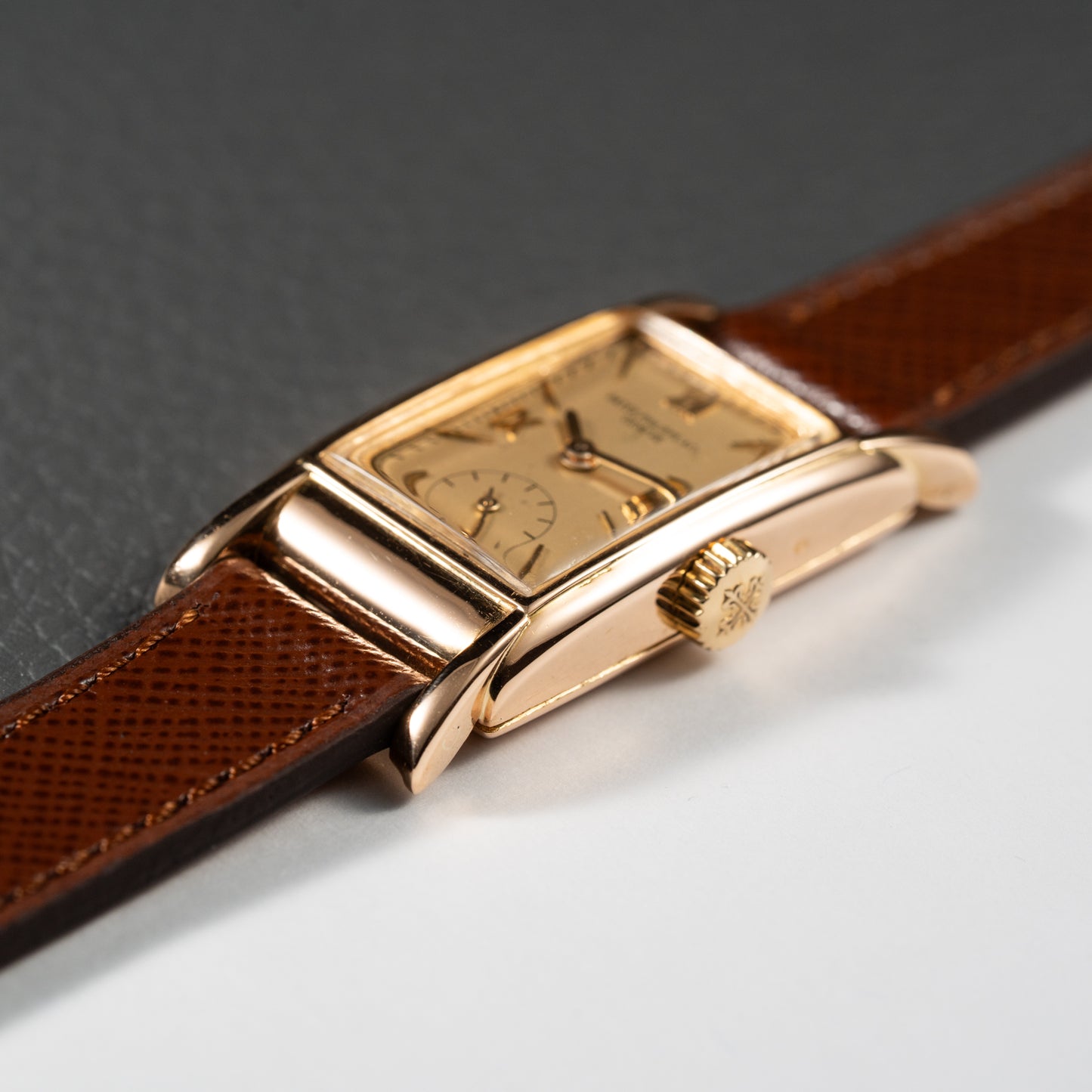Patek Philippe Rectangular Cal 9'90 French Rose Gold Case from 1939