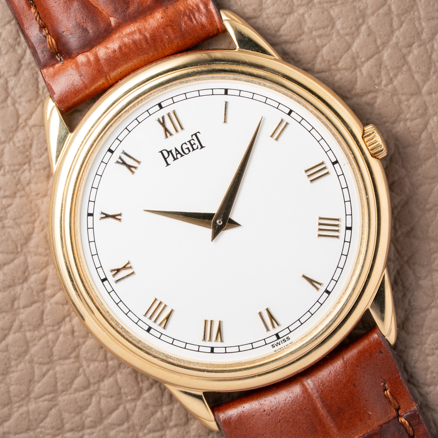 Piaget Gouverneur 18K Yellow Gold Ultra Thin 9P2 Ref 90968 from 1990s