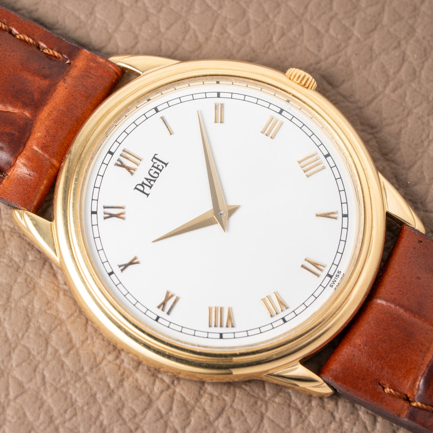 Piaget Gouverneur 18K Yellow Gold Ultra Thin 9P2 Ref 90968 from 1990s