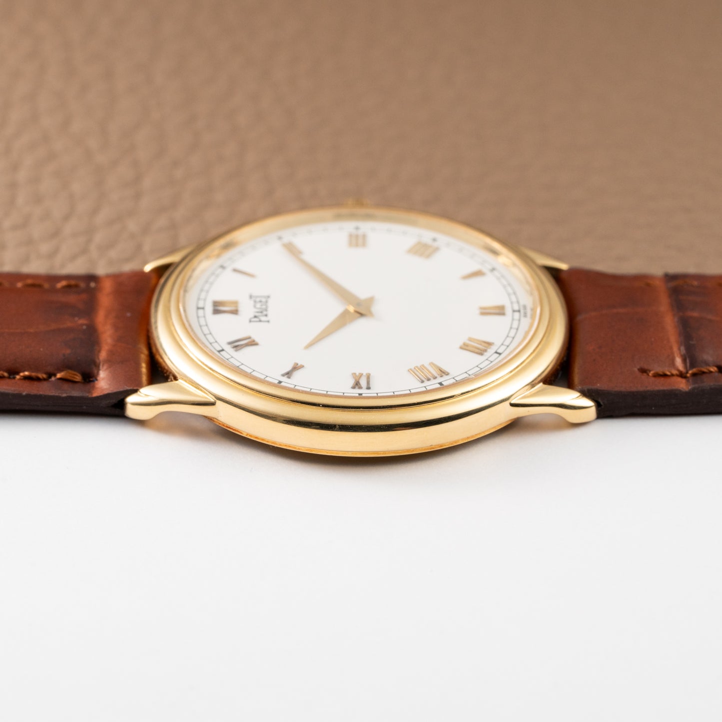 Piaget Gouverneur 18K Yellow Gold Ultra Thin 9P2 Ref 90968 from 1990s