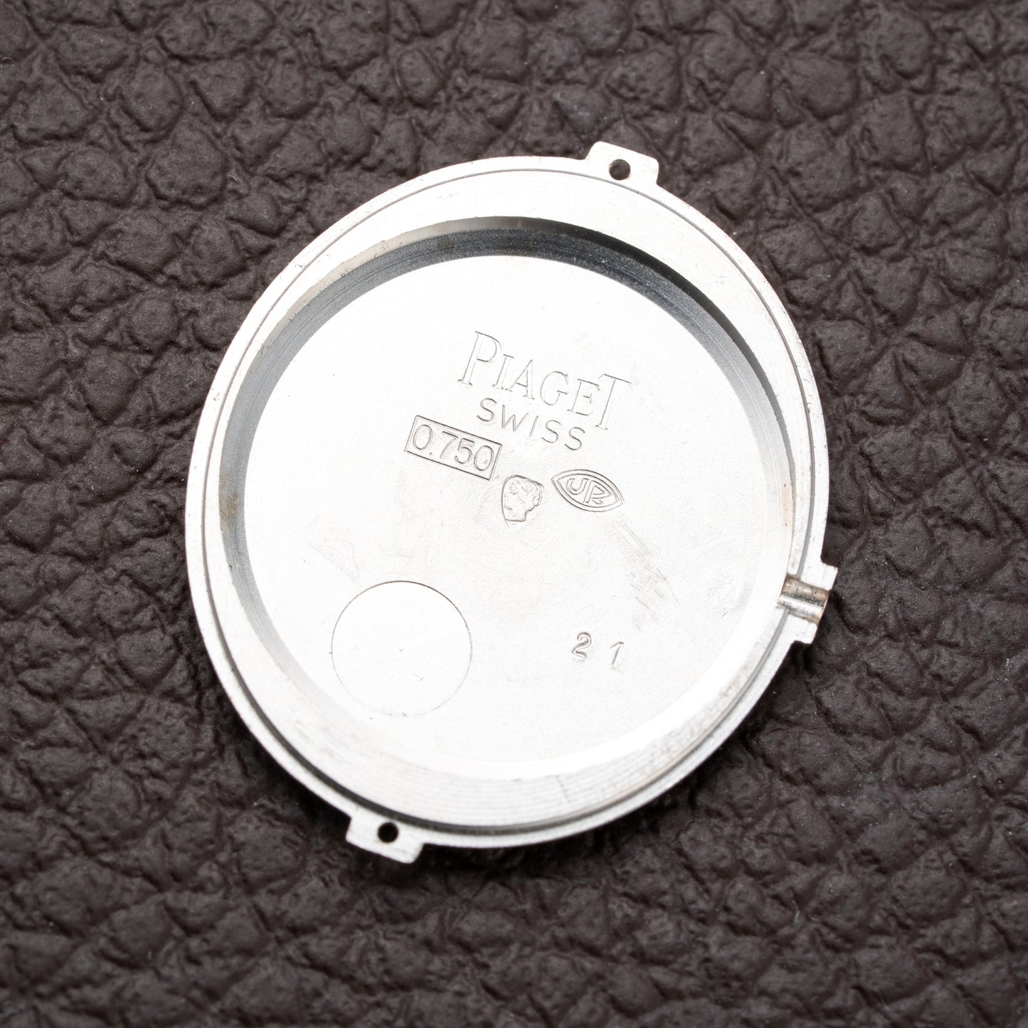 Piaget Oval Ellipse Onyx Black Dial Factory Diamond Bezel 18K White Gold Ref. 9826 from 1970s