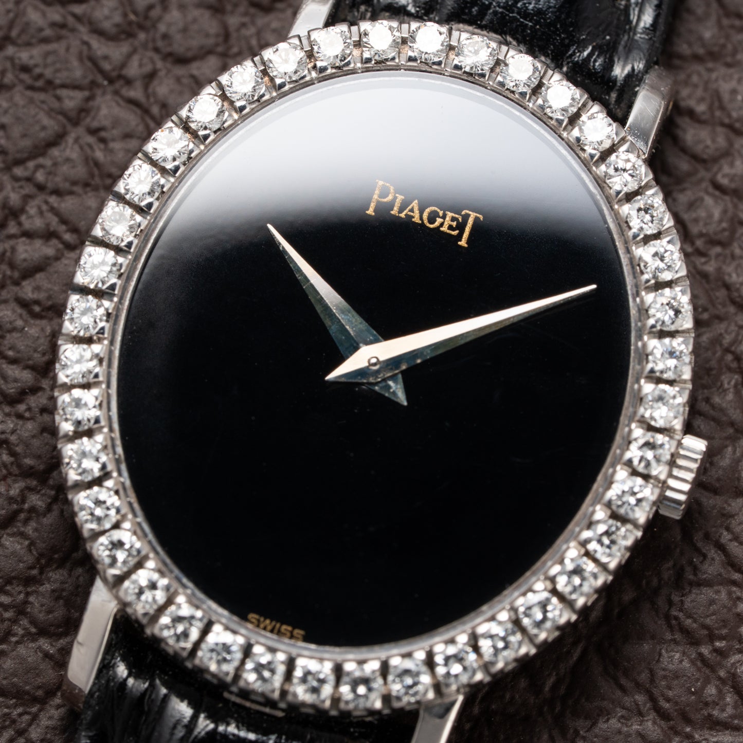 Piaget Oval Ellipse Onyx Black Dial Factory Diamond Bezel 18K White Gold Ref. 9826 from 1970s