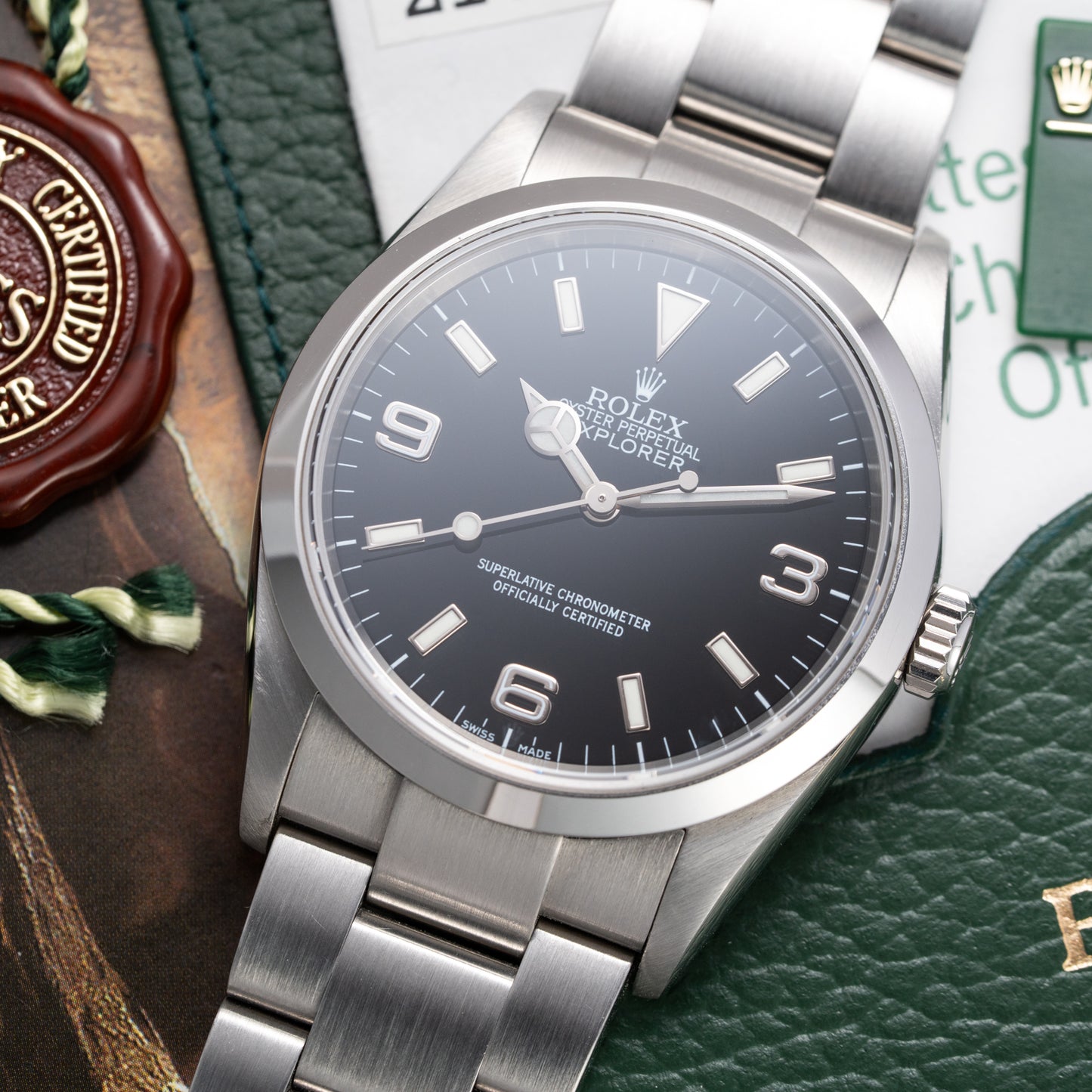 Rolex Explorer 114270 Z-Serial from 2006 Full Set