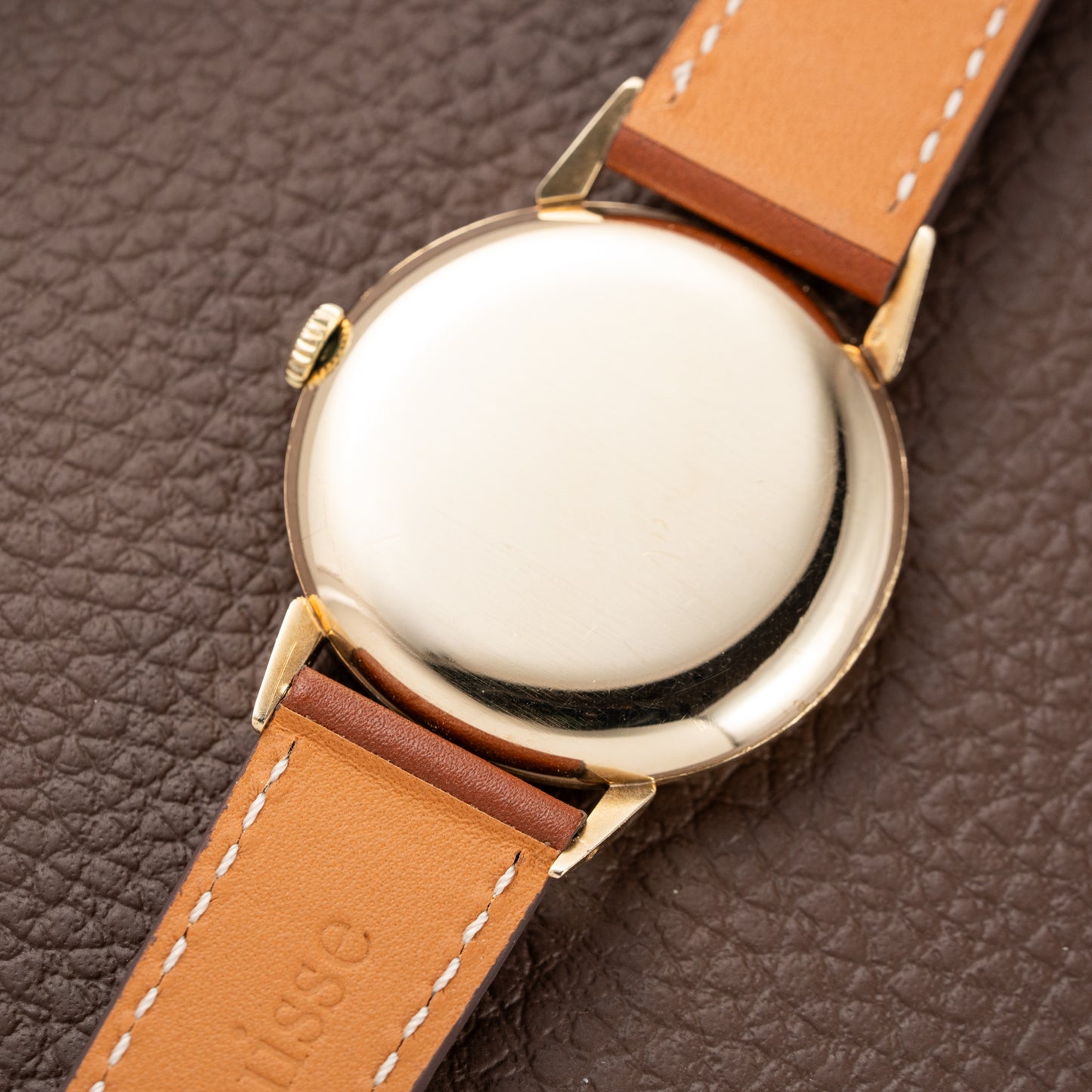 Tissot Antimagnetique Gold 14k Oversized with Tear Drop Lugs from the 1940s