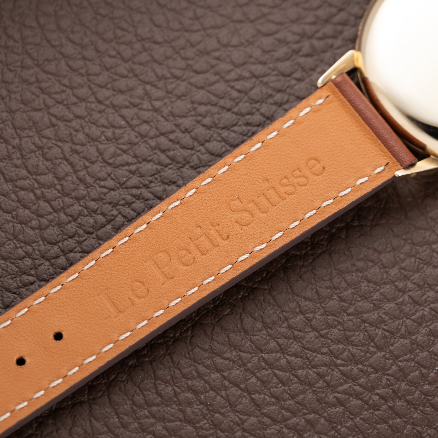 Tissot Antimagnetique Gold 14k Oversized with Tear Drop Lugs from the 1940s