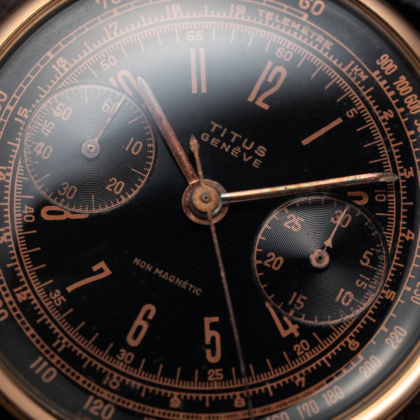Titus Black Gilt Dial Jumbo Chronograph 18K Rosé Gold from the 1940s/50s