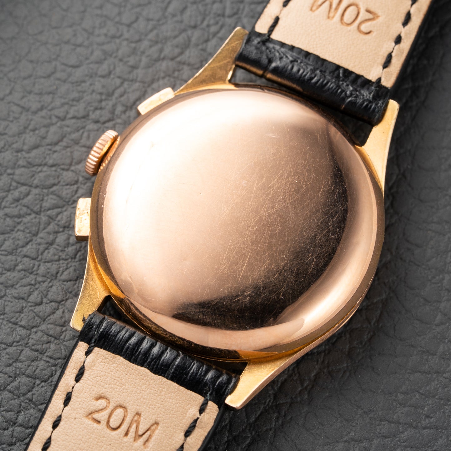 Titus Genève Non Magnetic Black Gilt Dial Rosé Gold 18K Oversized 1940s