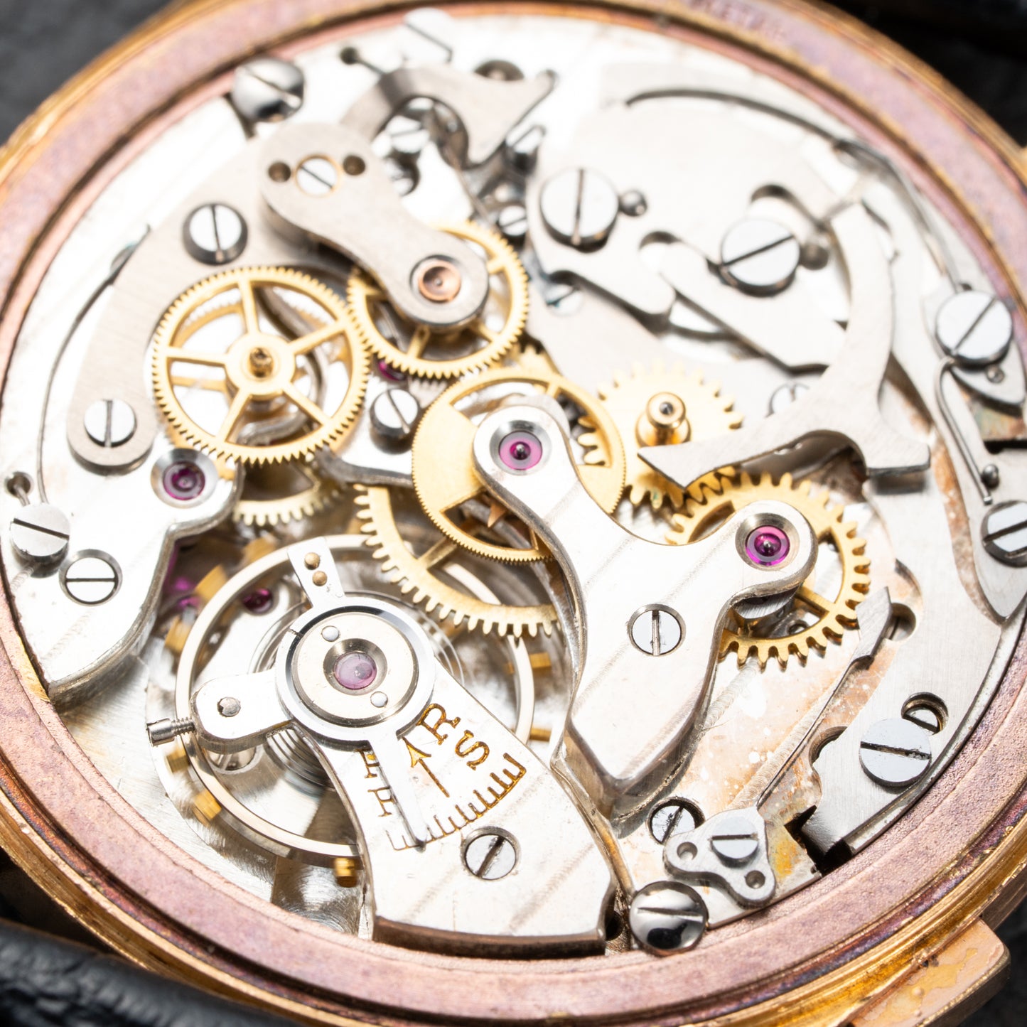 Titus Genève Non Magnetic Black Gilt Dial Rosé Gold 18K Oversized 1940s