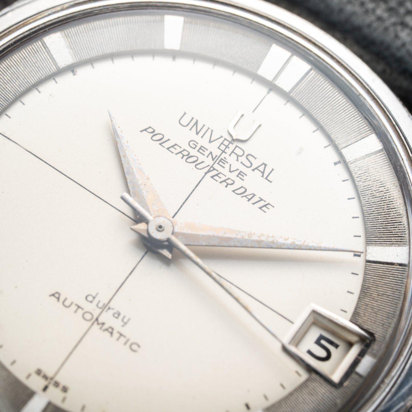 Universal Genève Polerouter Date Crosshair “Duray” Ref. 204610