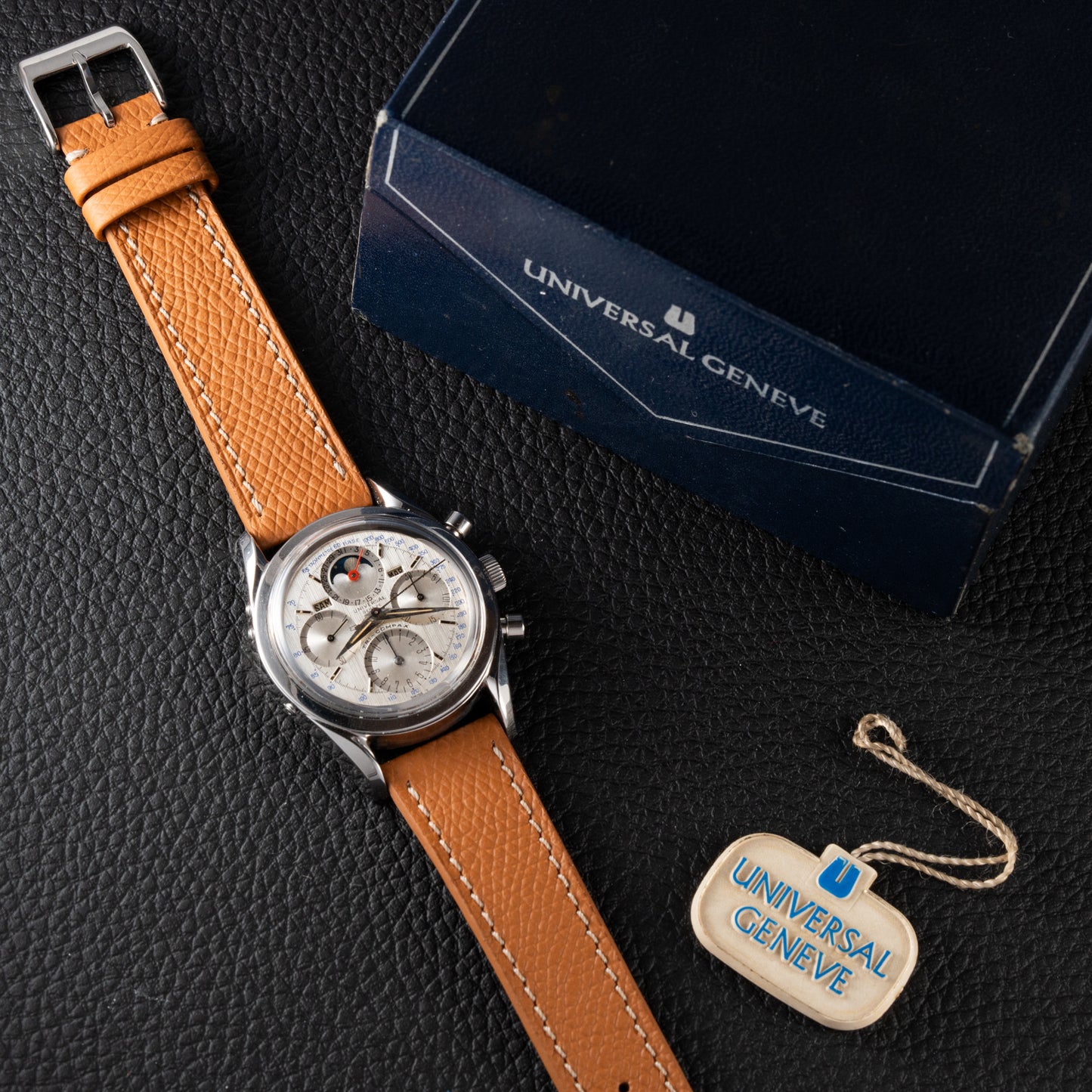 Universal Genève Tricompax Chronograph Ref. 222100