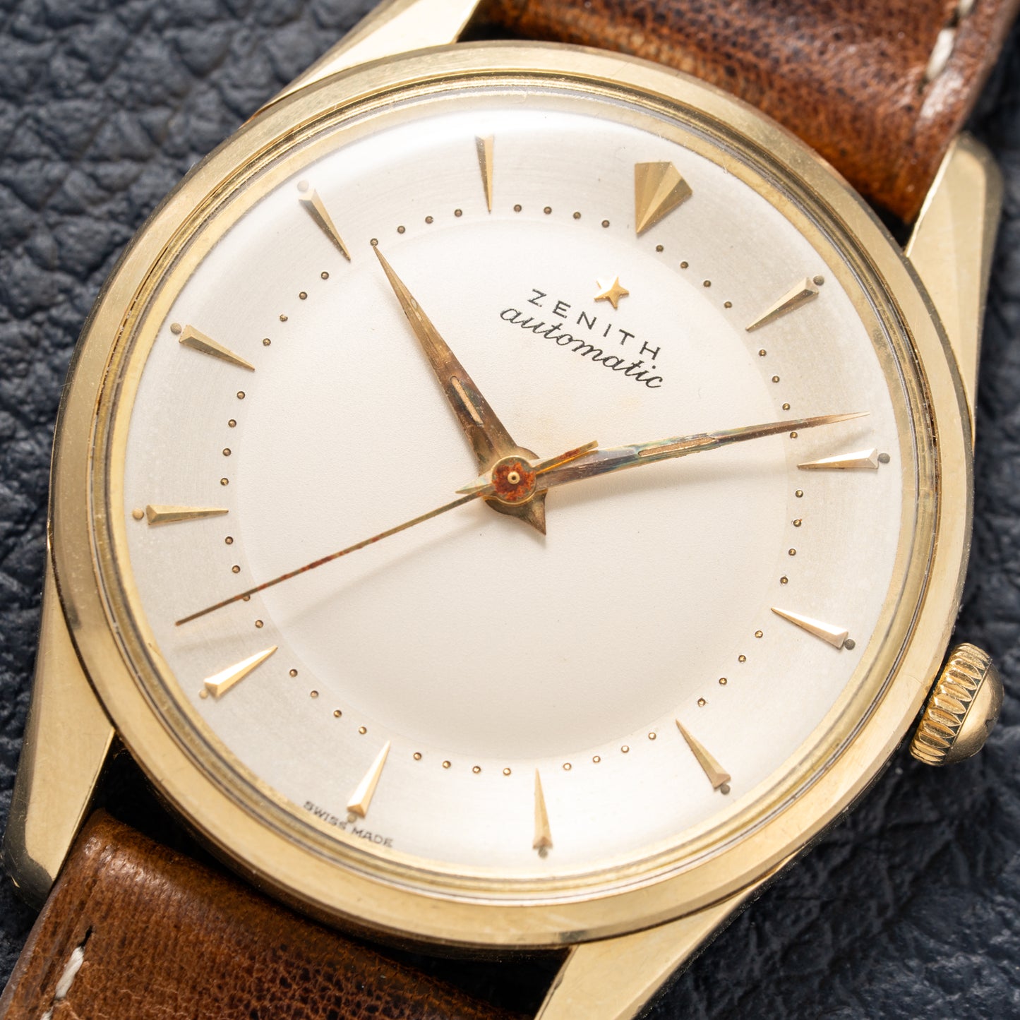 Zenith Early Automatic Bumper 'Egg dial' Jumbo Cal. 133.8 from 1950s
