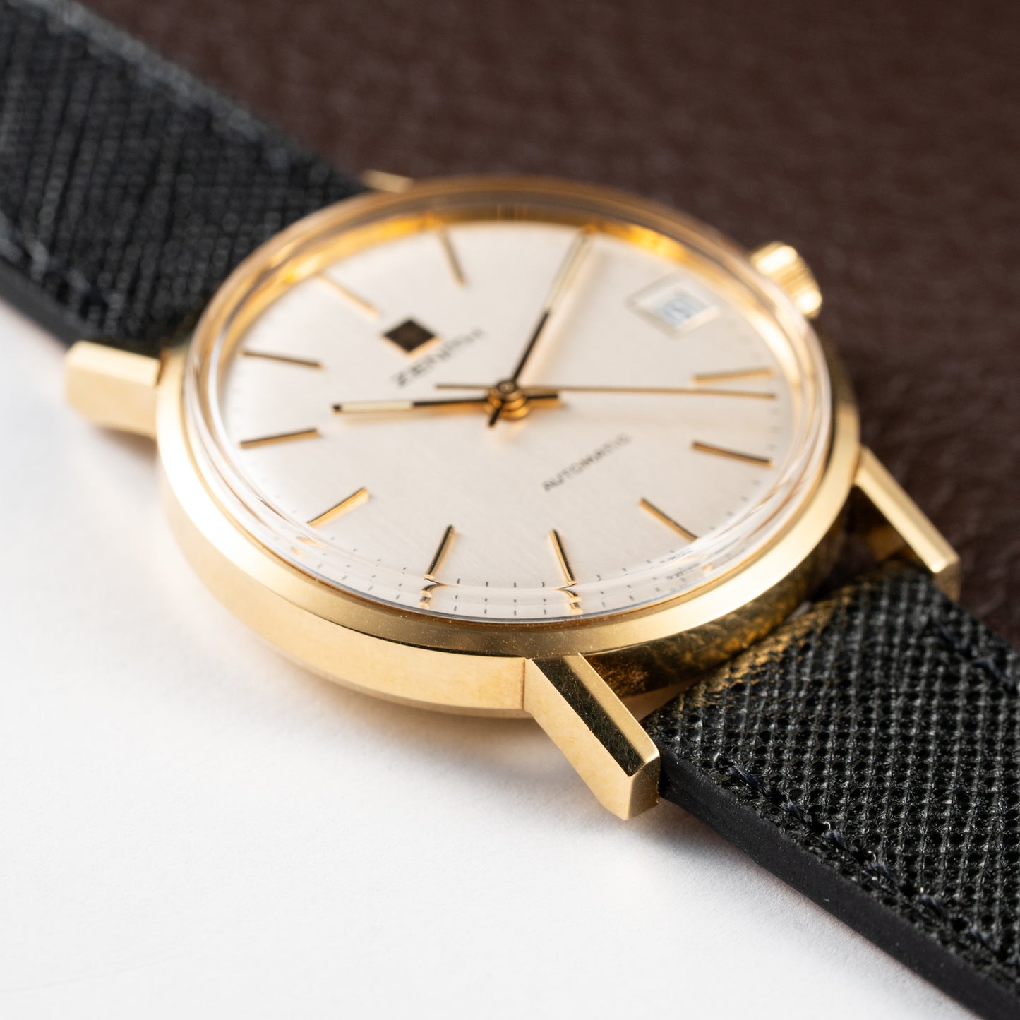 Zenith Automatic Surf 18K Date Ref 30.0320.3.80 from 1970s