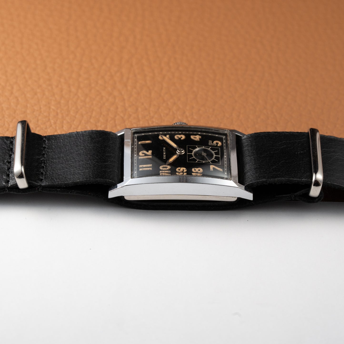Zenith Oversized Tank with Black Gilt Radium Dial 1930/40s