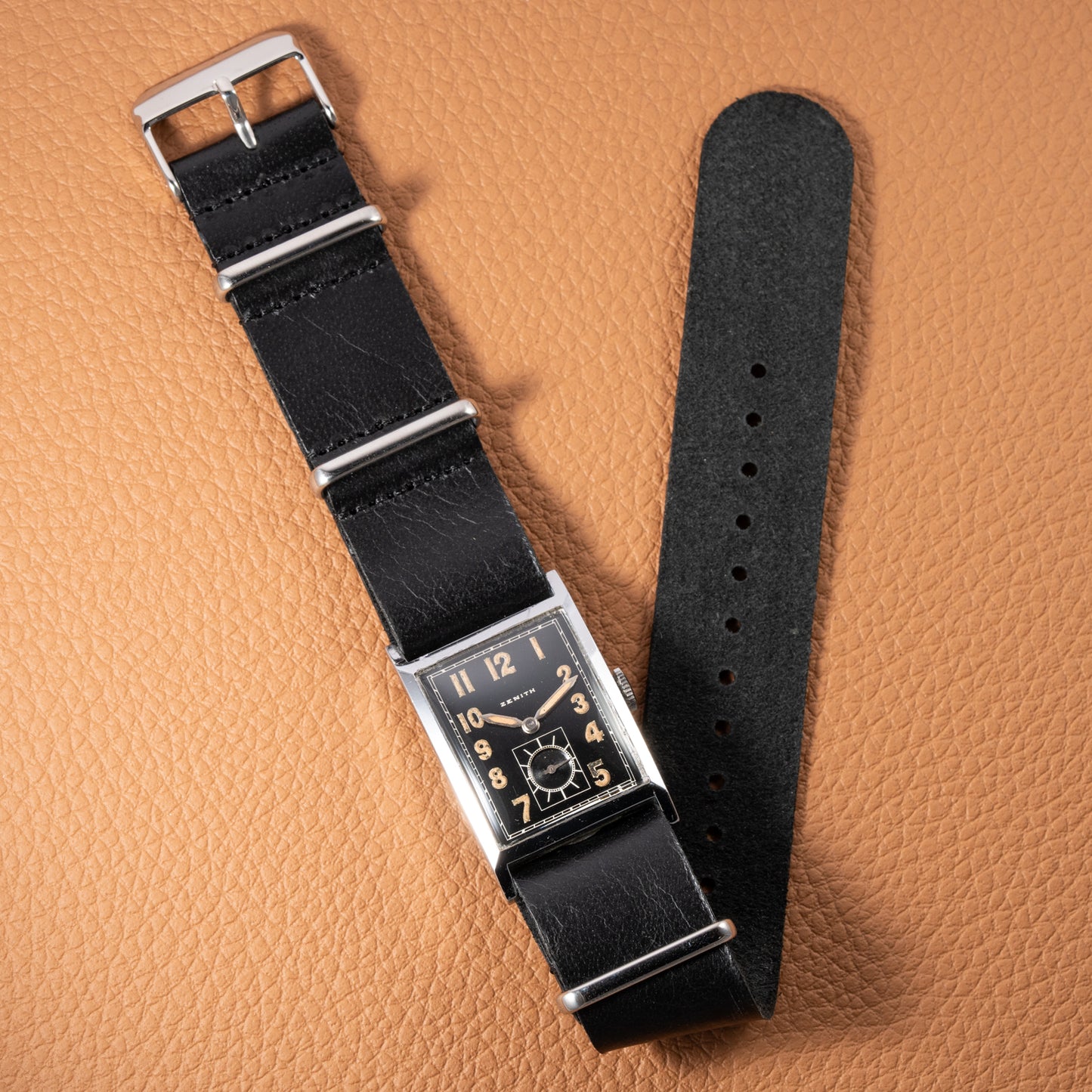 Zenith Oversized Tank with Black Gilt Radium Dial 1930/40s