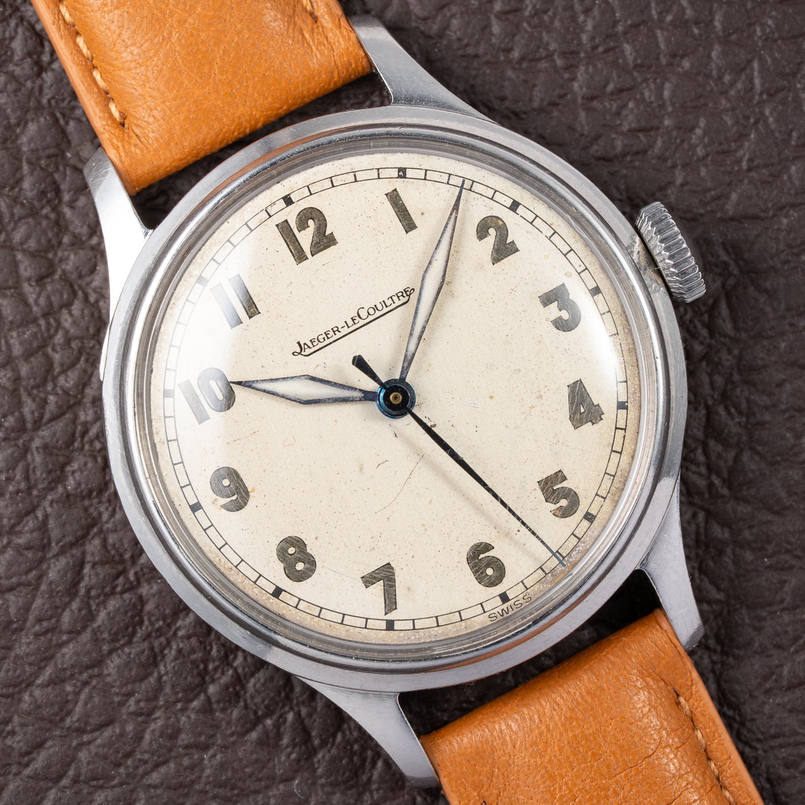 Jaeger LeCoultre Dress Watch Military Style Central Seconds Radium Dial from 1940s
