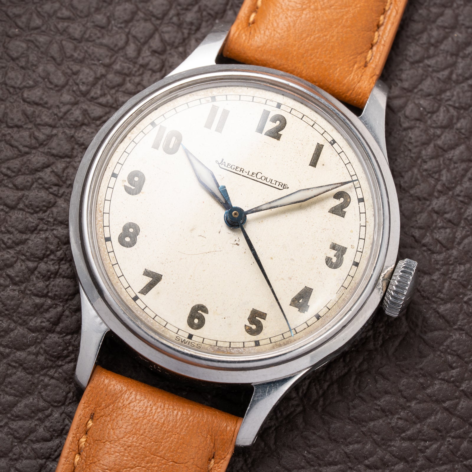Jaeger LeCoultre Dress Watch Military Style Central Seconds Radium Dial from 1940s