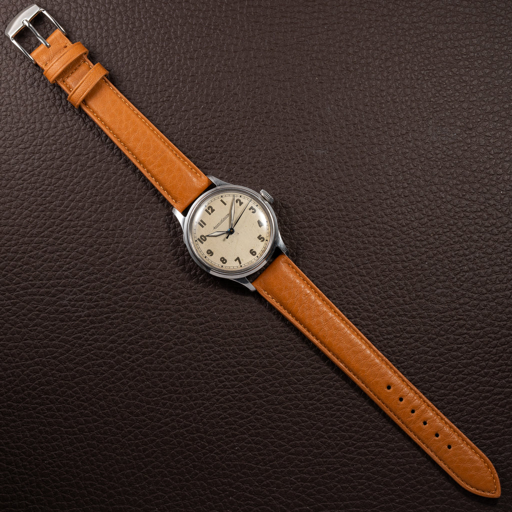 Jaeger LeCoultre Dress Watch Military Style Central Seconds Radium Dial from 1940s