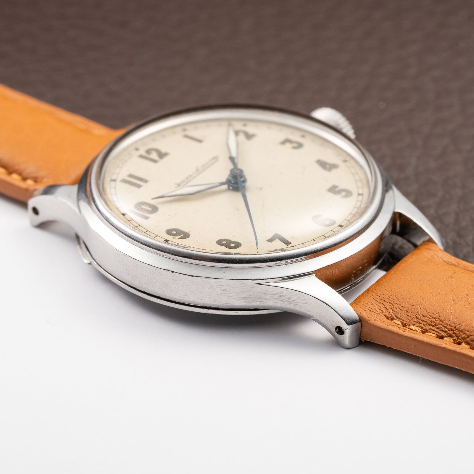 Jaeger LeCoultre Dress Watch Military Style Central Seconds Radium Dial from 1940s