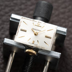Jaeger-LeCoultre Étrier Lucchetto 18K Yellow Gold Ref. 1670 From 1970s