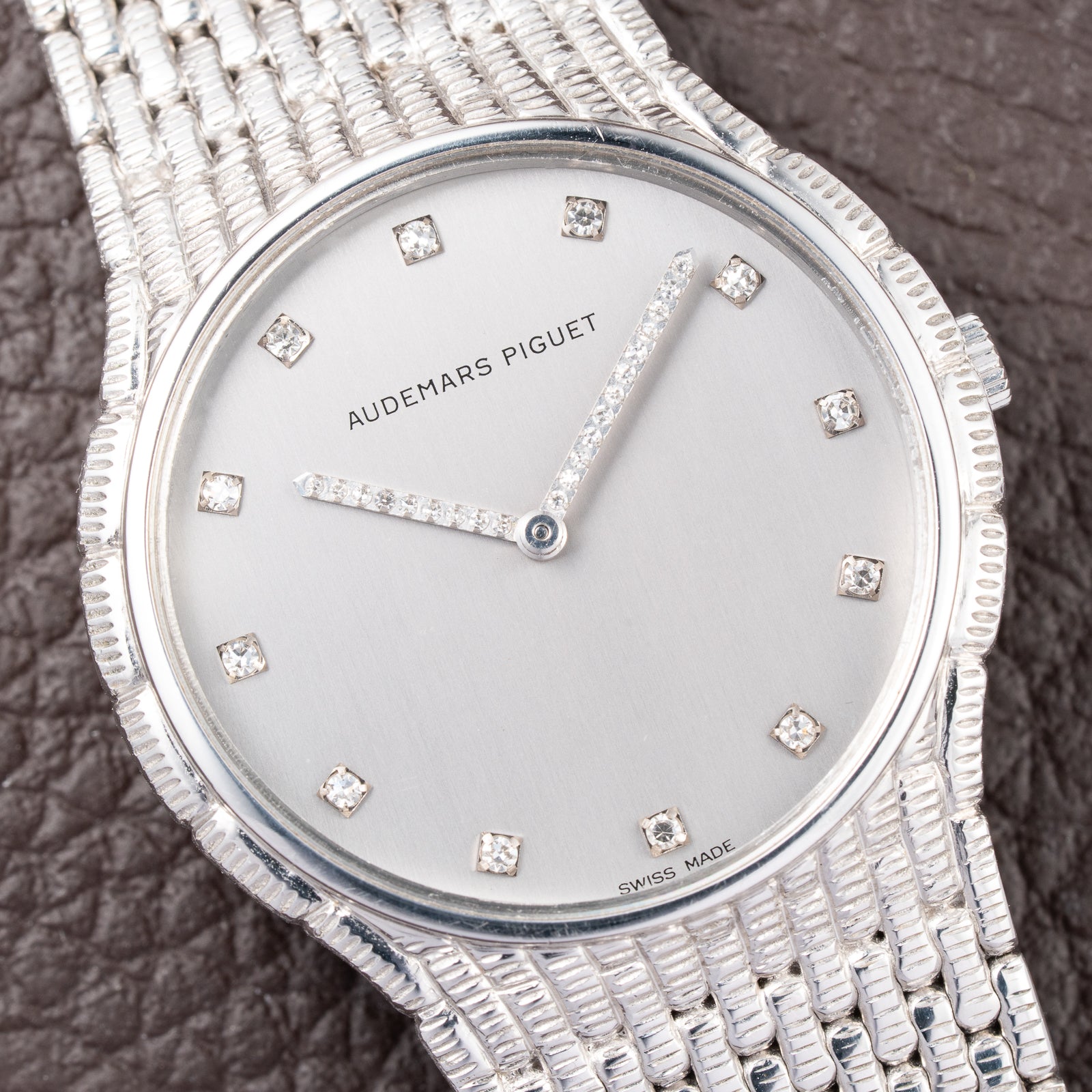 Audemars Piguet “Baby Cobra” Factory Diamond Set Dial & Hands 18k white gold circa 1989