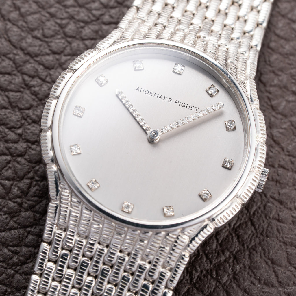 Audemars Piguet “Baby Cobra” Factory Diamond Set Dial & Hands 18k white gold circa 1989