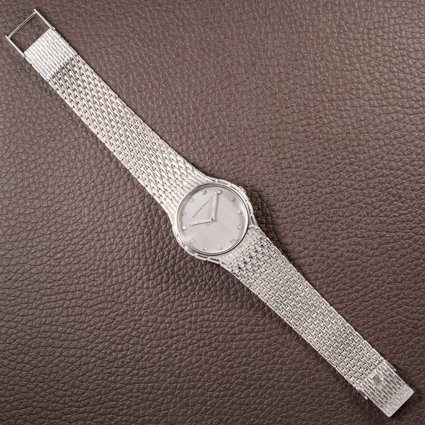 Audemars Piguet “Baby Cobra” Factory Diamond Set Dial & Hands 18k white gold circa 1989
