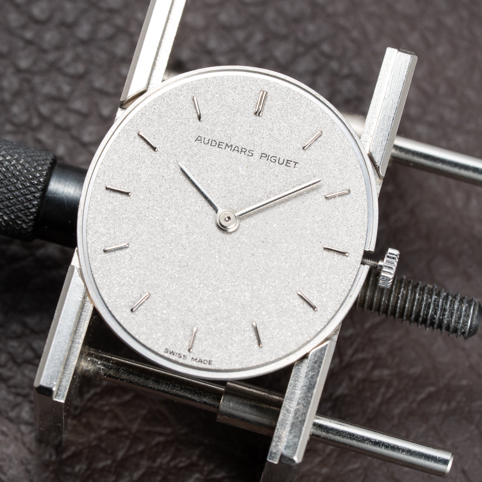 Audemars Piguet Bamboo Oval “Cobra” in 18k white gold Ref 4443BC from 1970s